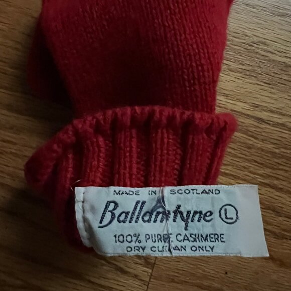 Vintage NWOT,Ballantyne red cashmere unisex gloves, Men's size Large, Scotland - Picture 3 of 10
